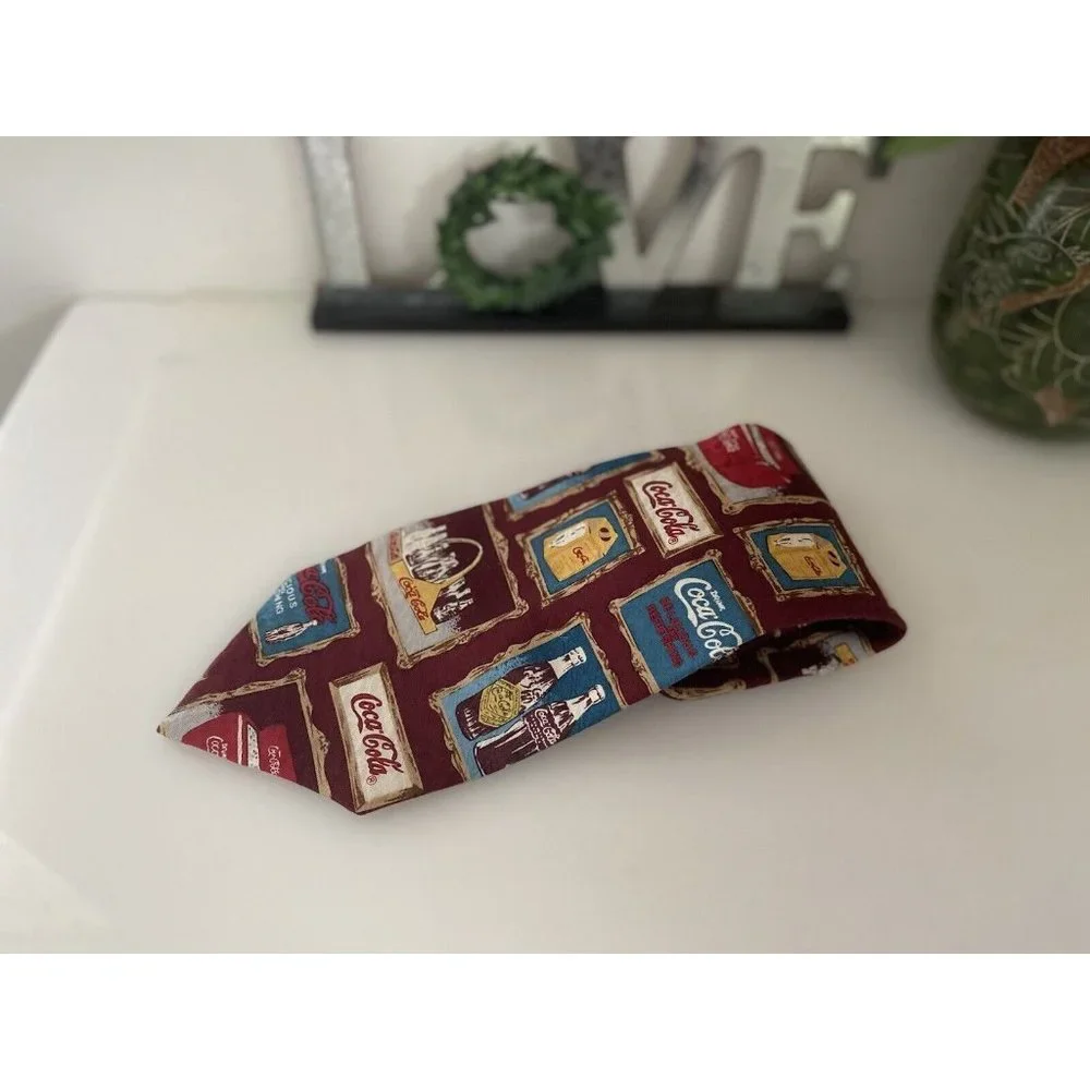 Coca Cola Men’s 100% SILK Tie Made in USA Retro W Old Bottles And Cases 4